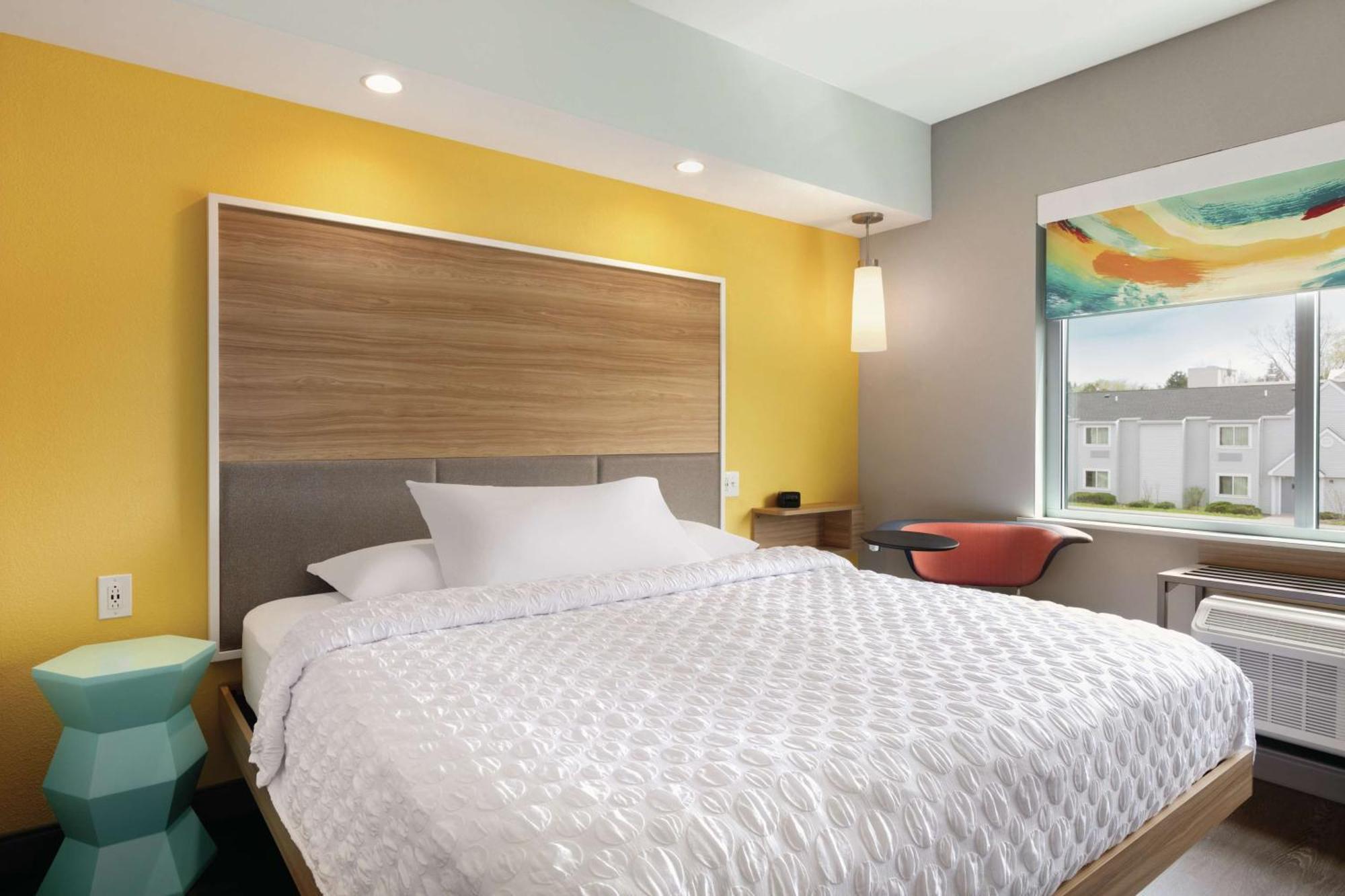 Tru By Hilton Buffalo Airport 3*